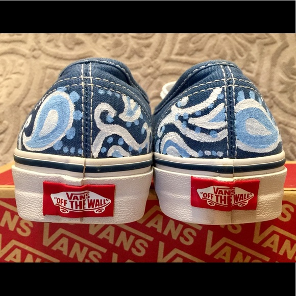 VANS AUTHENTIC STYLE HAND PAINTED PAISLEY PRINT - Picture 2 of 10